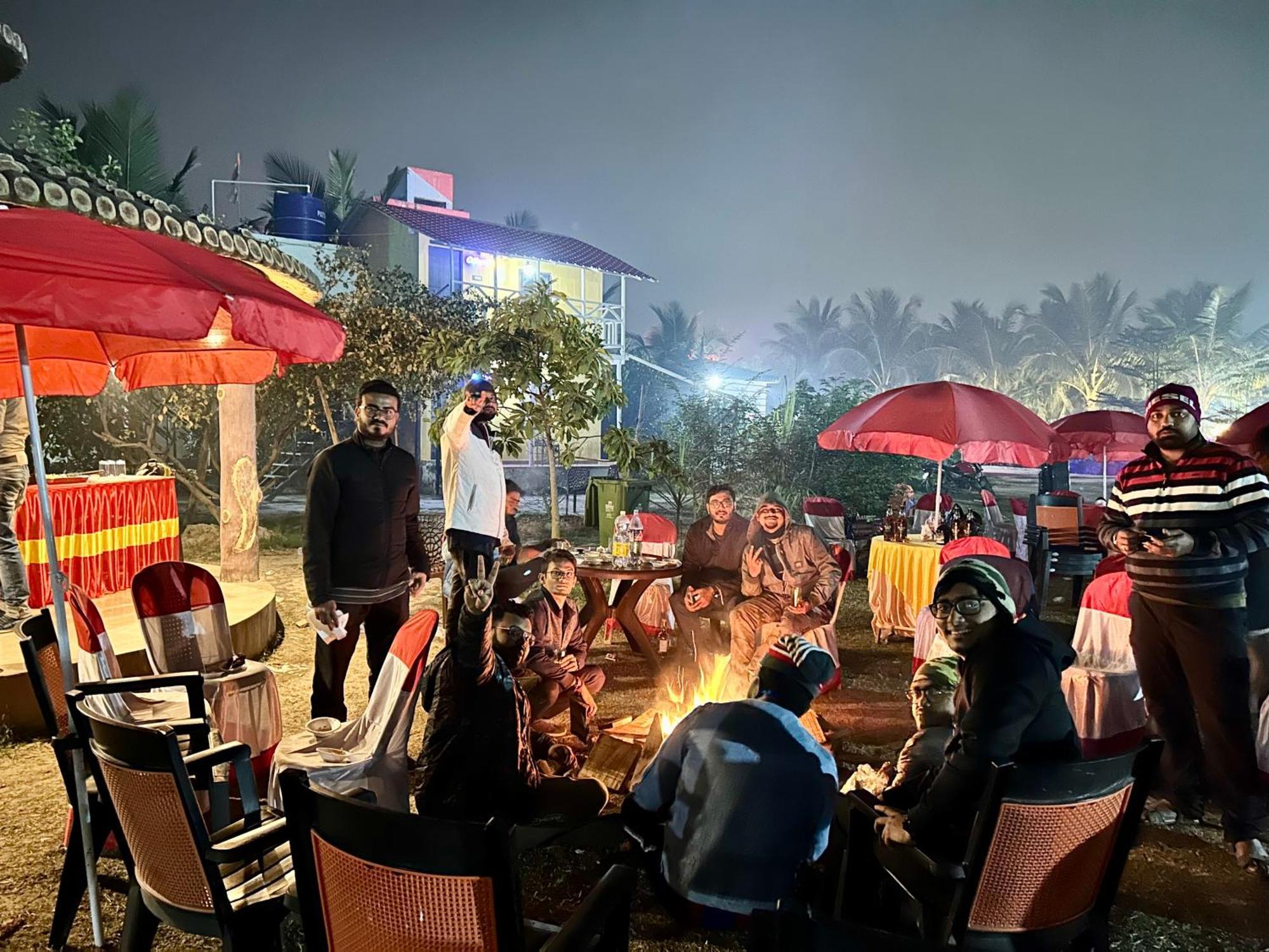 Palli Bangla Resort, Near Ruby Hospital, Anandapur 加尔各答 外观 照片