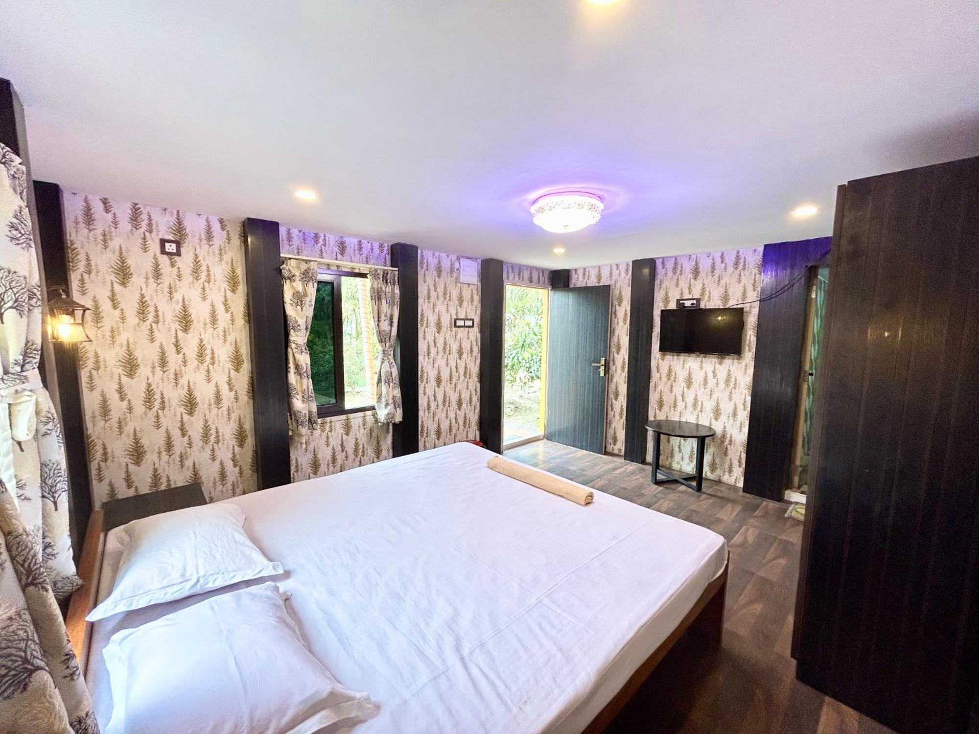 Palli Bangla Resort, Near Ruby Hospital, Anandapur 加尔各答 外观 照片