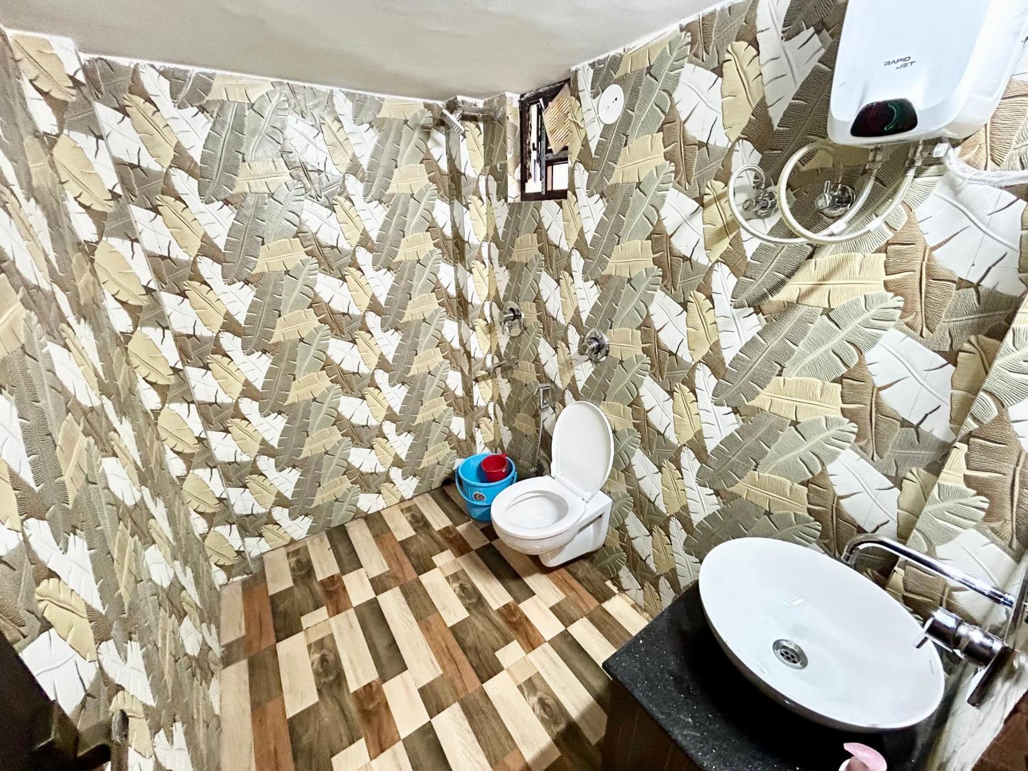 Palli Bangla Resort, Near Ruby Hospital, Anandapur 加尔各答 外观 照片